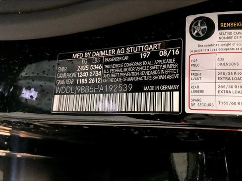 Used 2017 Mercedes-Benz CLS 550 4MATIC image 36