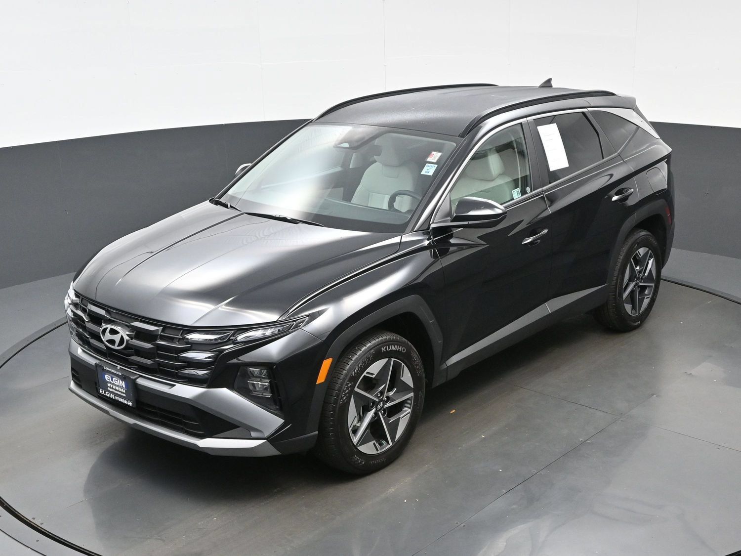 Used 2025 Hyundai Tucson SEL AWD/4WD image 34