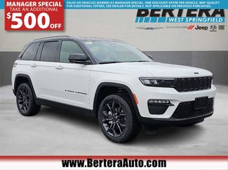 New 2025 Jeep Grand Cherokee Limited w/ Trailer Tow Package video 1