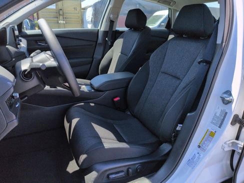 Used 2025 Honda Accord SE image 16