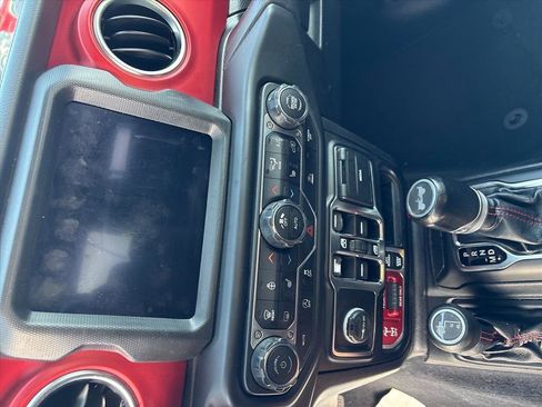 Used 2021 Jeep Wrangler Unlimited Rubicon image 21