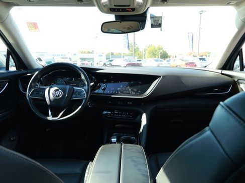 Used 2023 Buick Envision Essence image 33