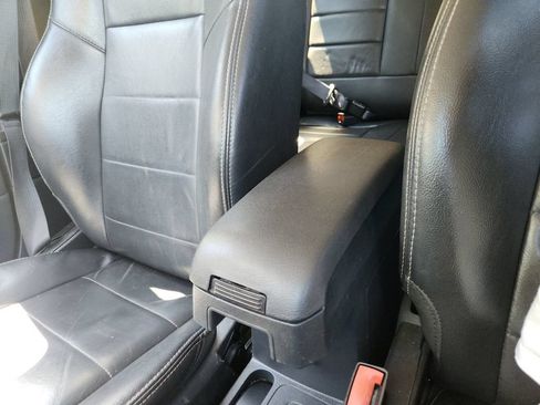 Used 2016 Jeep Patriot High Altitude FWD image 44