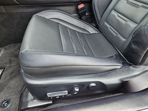 Used 2016 Lexus RC 350 image 33