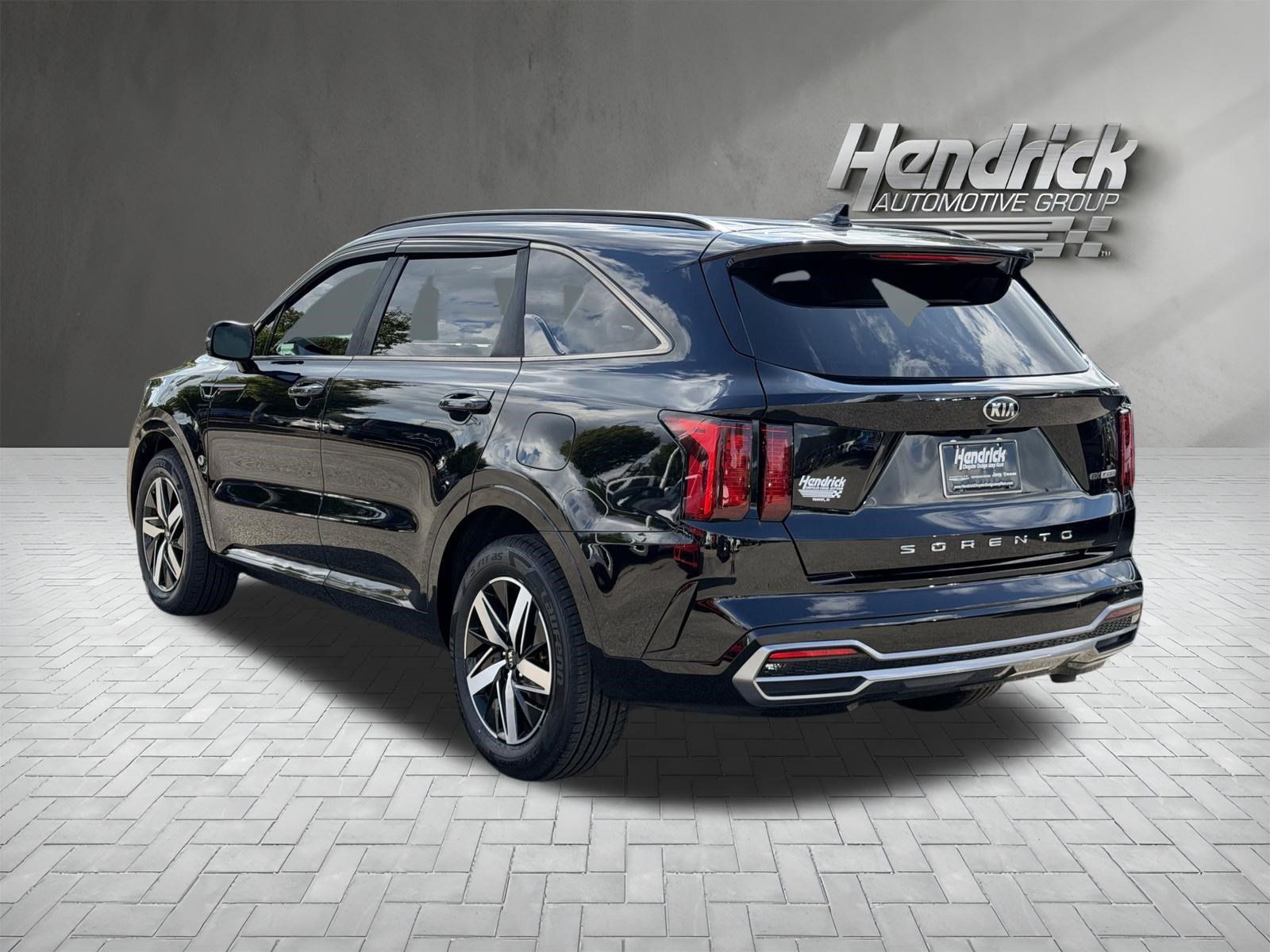 Used 2021 Kia Sorento EX FWD image 8