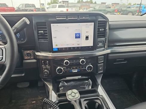 Used 2024 Ford F350 Lariat w/ Sport Appearance Package AWD/4WD image 17
