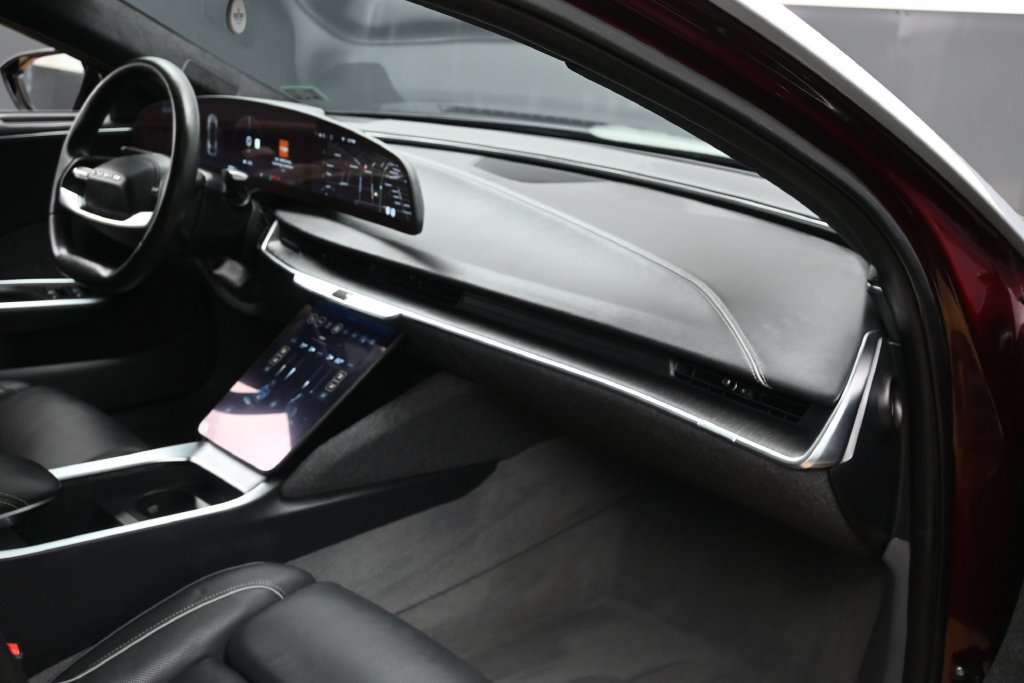Used 2023 Lucid Air Touring AWD/4WD image 22
