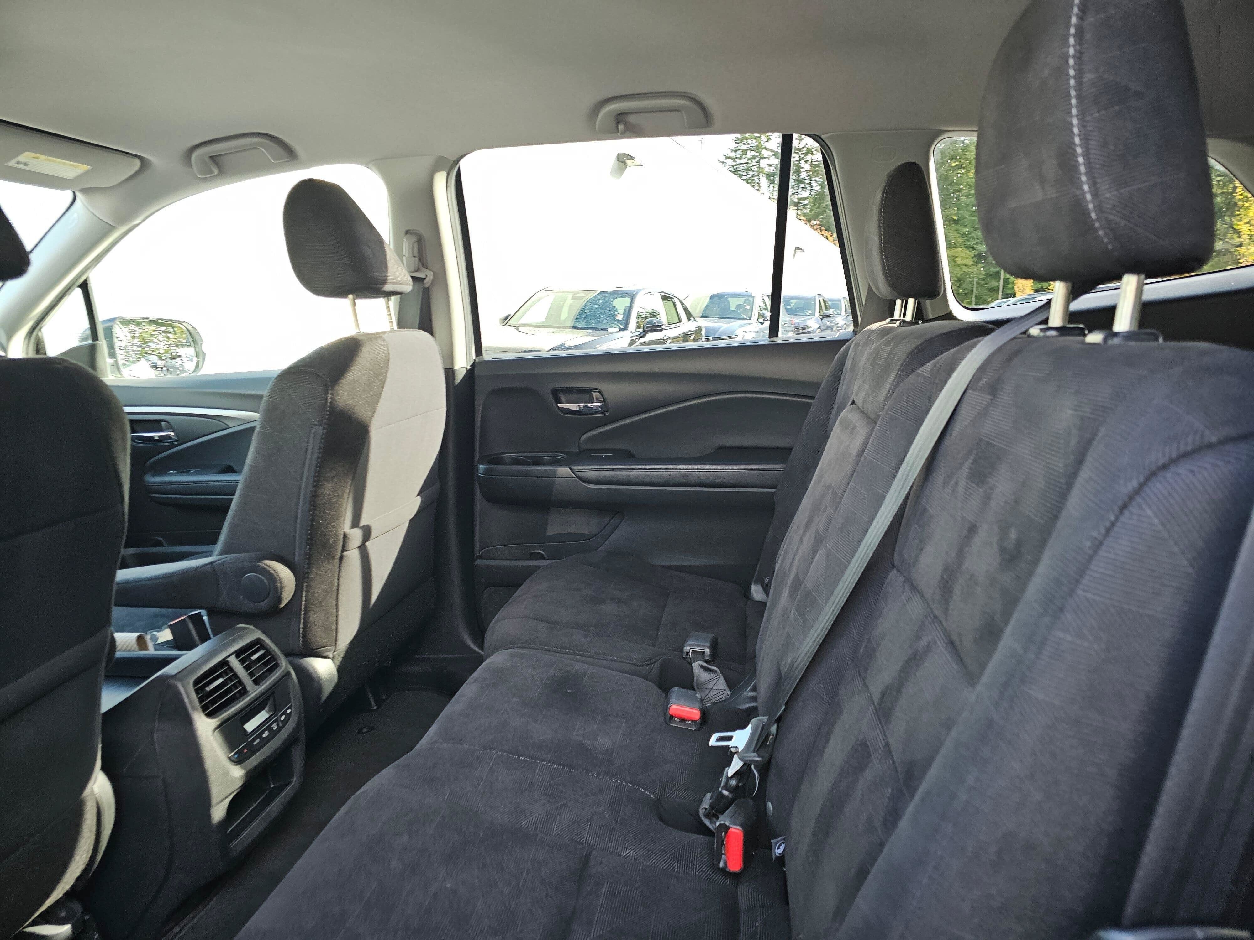 Used 2019 Honda Pilot EX image 20