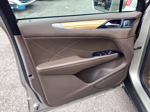 Used 2015 Lincoln MKC AWD w/ Equipment Group 102A Reserve image 14