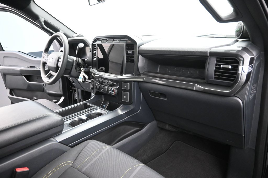 Used 2024 Ford F150 STX RWD image 28