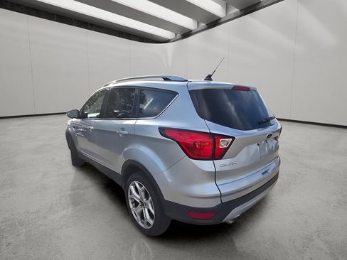 Used 2019 Ford Escape Titanium AWD/4WD image 6