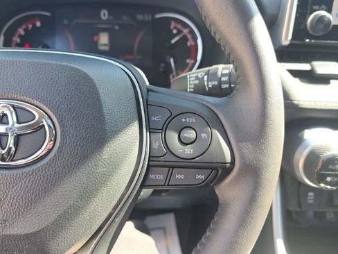 Used 2023 Toyota RAV4 XLE w/ Convenience Package image 25