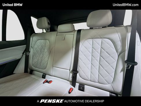 Used 2023 BMW X5 xDrive40i w/ M Sport Package AWD/4WD image 13
