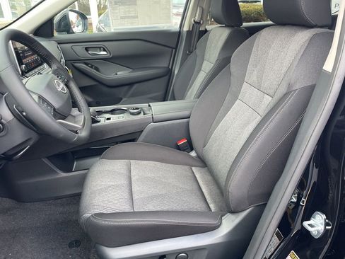 New 2026 Nissan Rogue SV w/ Cold Weather Package image 19