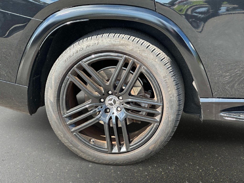 Used 2022 Mercedes-Benz GLS 450 4MATIC image 7