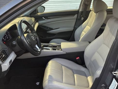 Used 2019 Honda Accord EX-L image 24