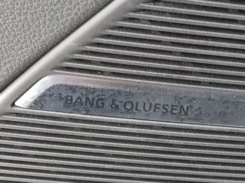 Used 2024 Audi Q7 3.0T Premium Plus image 40