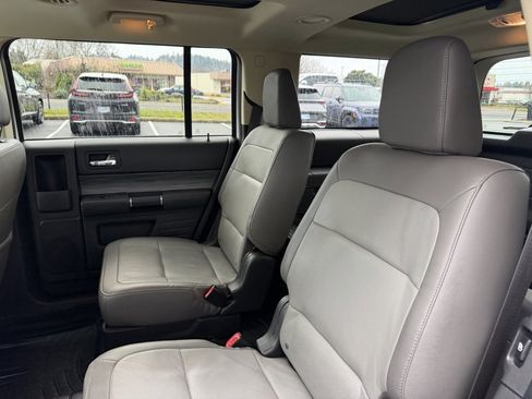 Used 2018 Ford Flex Limited w/ Equipment Group 303A image 29