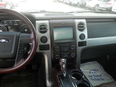 Used 2014 Ford F150 King Ranch w/ King Ranch Luxury Package image 21