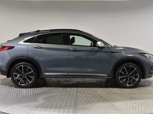 Certified 2025 INFINITI QX55 Essential w/ Accent Package image 7