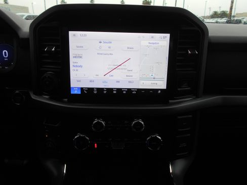 New 2025 Ford F150 XLT w/ Equipment Group 303A High image 39