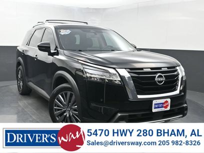 Used 2024 Nissan Pathfinder SL w/ SL Premium Package