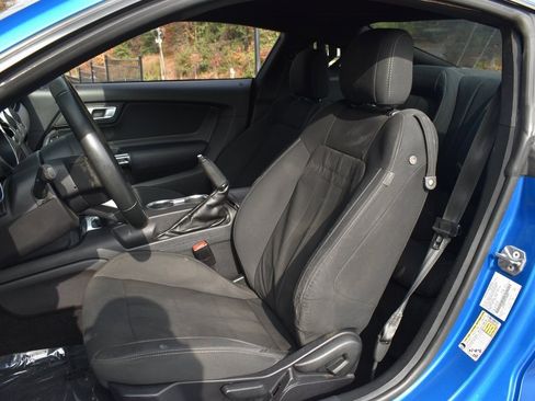 Used 2019 Ford Mustang EcoBoost image 26