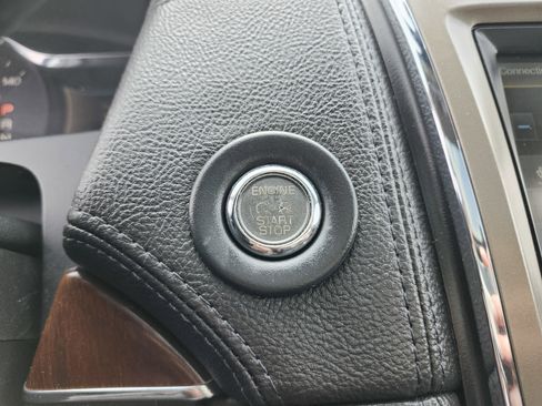 Used 2014 Lincoln MKX AWD w/ Equipment Group 101A image 10