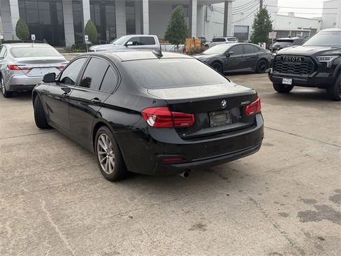 Used 2016 BMW 320i Sedan image 7