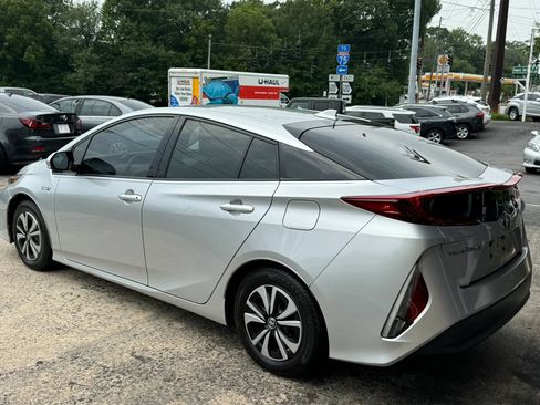 Used 2017 Toyota Prius Prime Premium w/ Carpet Mat Package FWD image 5