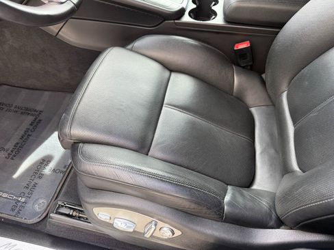 Used 2015 Porsche Macan S AWD/4WD image 27