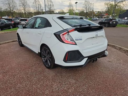 Used 2018 Honda Civic Sport Touring image 3