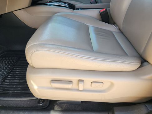 Used 2016 Honda Pilot Touring image 27