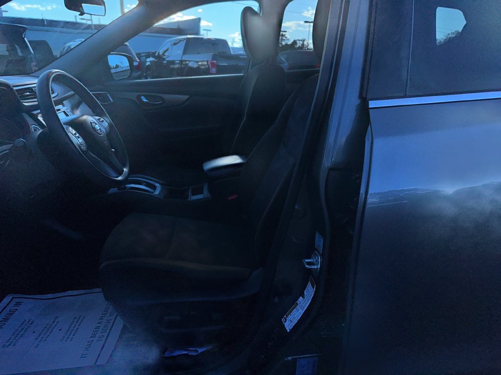 Used 2014 Nissan Rogue SV w/ SV Premium Package AWD/4WD image 15