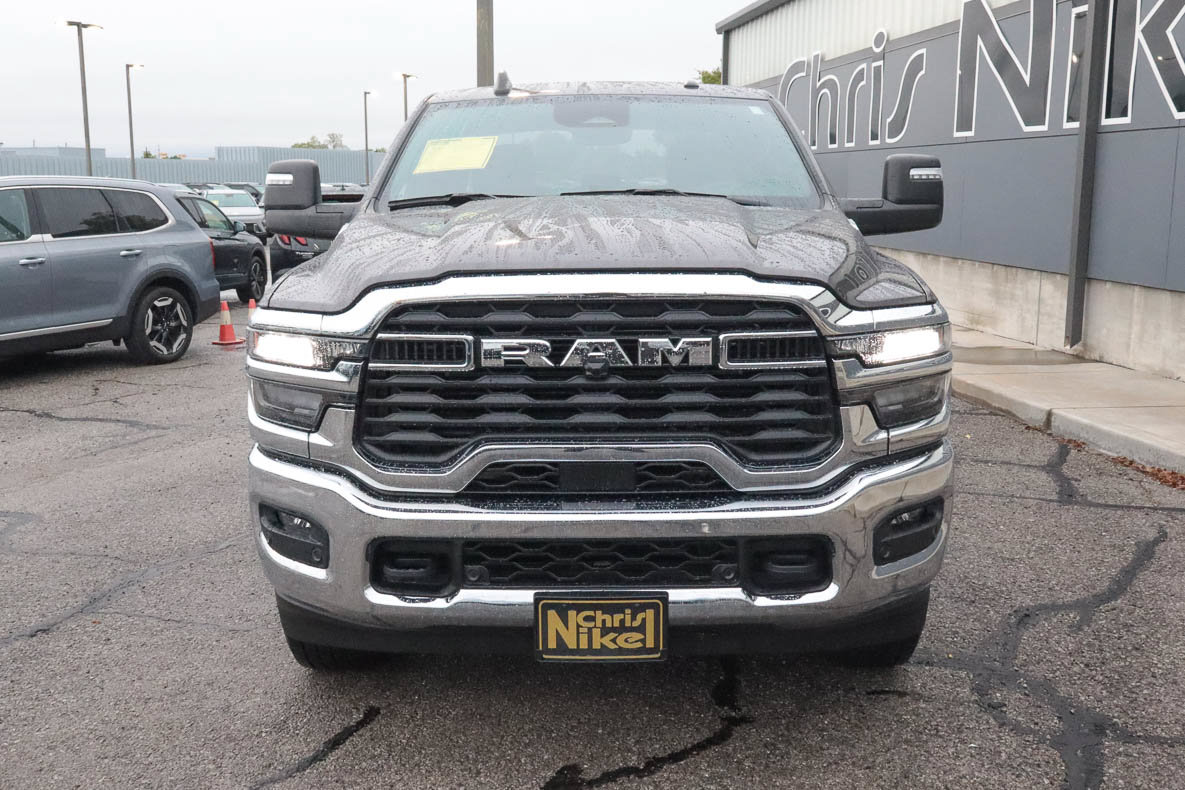 Used 2026 RAM 2500 Big Horn AWD/4WD image 2
