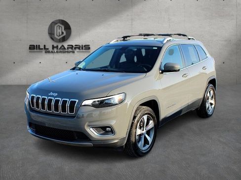 Used 2020 Jeep Cherokee Limited image 1