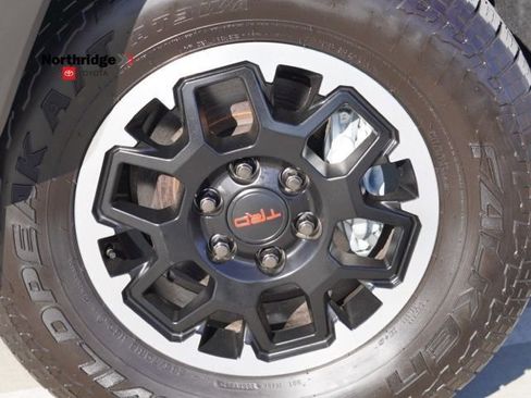 Used 2025 Toyota 4Runner TRD Off-Road Premium image 14