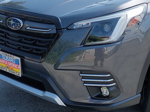 Certified 2023 Subaru Forester Touring AWD/4WD image 31