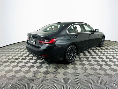 Used 2025 BMW 330i xDrive Sedan w/ Premium Package image 9