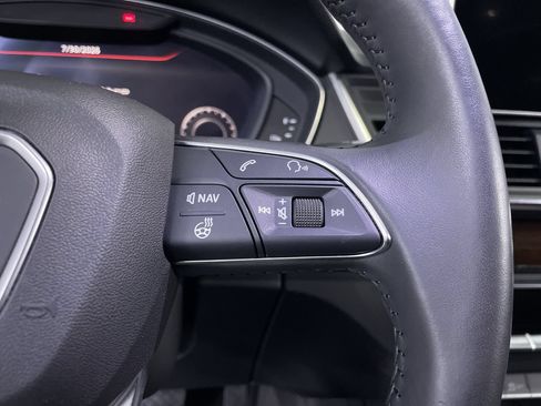 Used 2019 Audi Q5 2.0T Premium Plus w/ Premium Plus Package AWD/4WD image 28