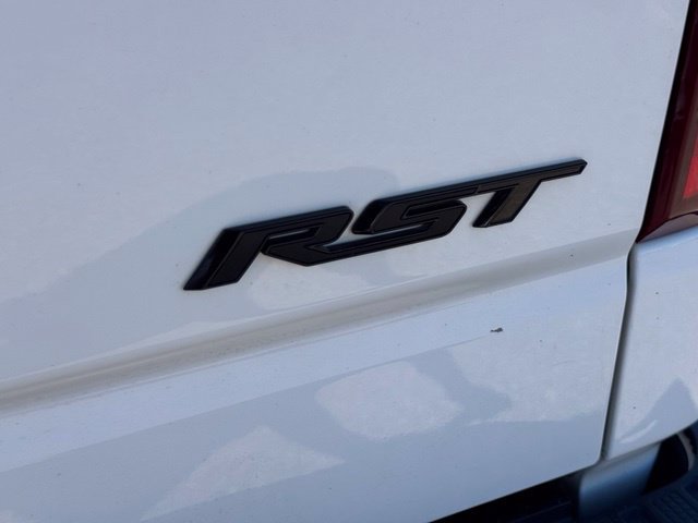 Certified 2022 Chevrolet Silverado 1500 RST AWD/4WD image 14