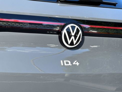 New 2026 Volkswagen ID.4 Pro S Plus AWD/4WD image 25