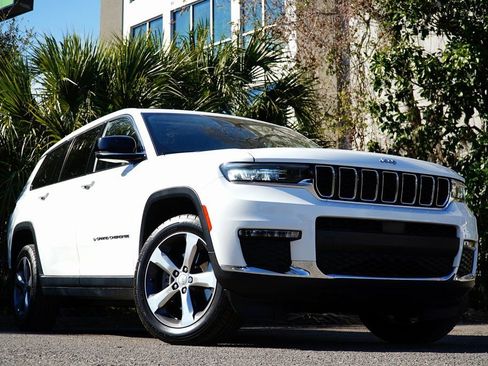 Used 2021 Jeep Grand Cherokee L Limited image 2