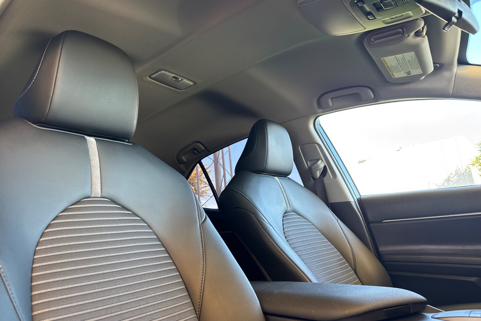 Used 2024 Toyota Camry SE FWD image 19