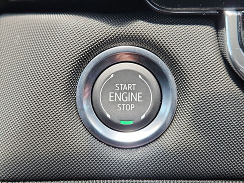 New 2025 Chevrolet Colorado Z71 w/ Z71 Convenience Package 2 image 50