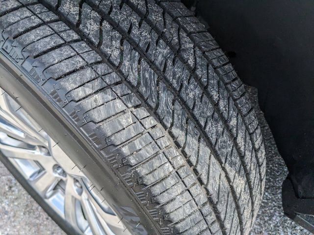 Used 2023 Chevrolet Tahoe Premier RWD image 37