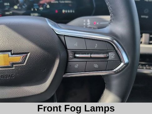 Used 2025 Chevrolet Equinox LT w/ Convenience Package II AWD/4WD image 8