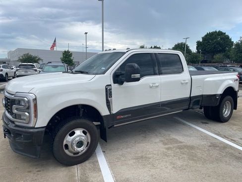 Used 2025 Ford F350 King Ranch AWD/4WD image 6
