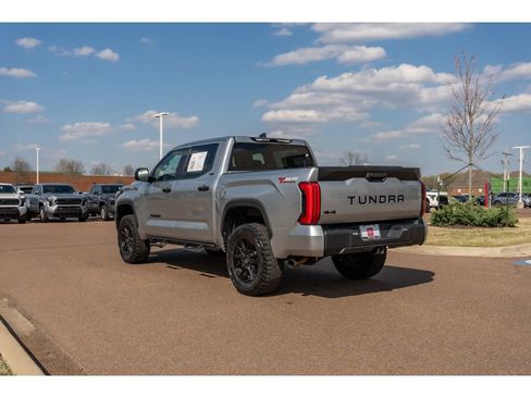 Used 2022 Toyota Tundra SR5 image 7