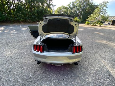 Used 2016 Ford Mustang Premium RWD image 36